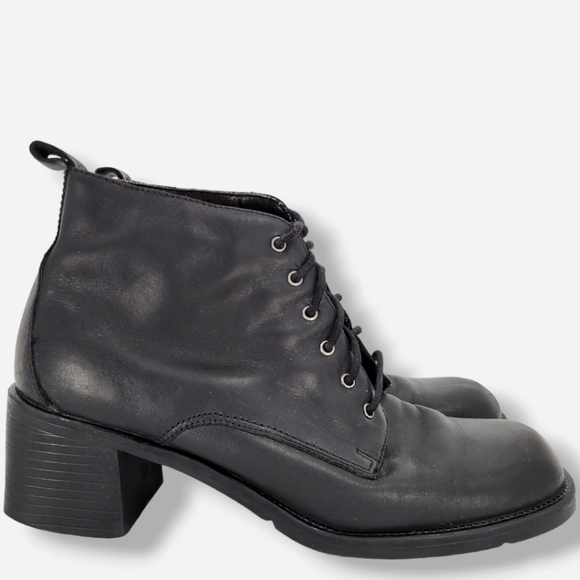 VINTAGE Y2K WHITE MOUNTAIN Lace Up Ankle Booties Black - Picture 5 of 15
